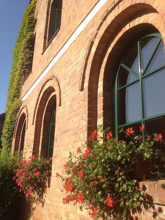 Pension Kunsthof Dahrenstedt Exterior foto